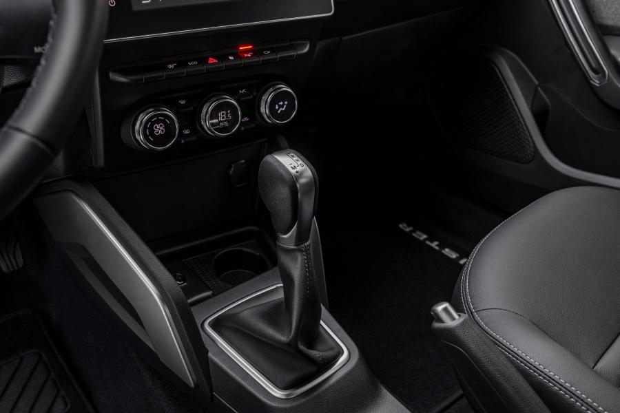 Детали интерьера Renault Duster 2020 года  (BR) (фото 24 из 40)